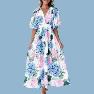 🌸NWT🌸 Sissyaki Women's Floral Maxi Dress